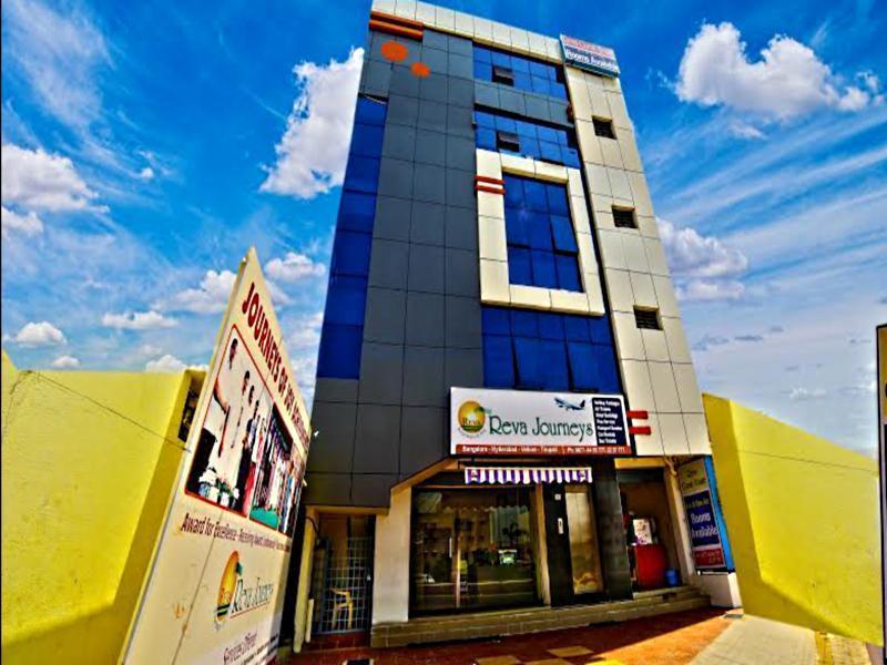 Reva Guest House Тирупати Екстериор снимка